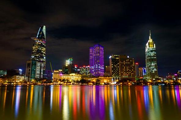 cách không đặt quá nhiều cửa